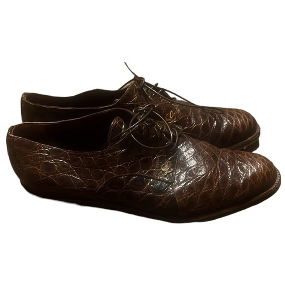 Loewe crocodile embossed brown leather tie up shoes in size EU 40